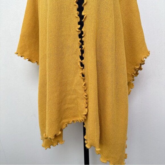 Peruvian Womens One Size Alpaca Mustard Knitted Poncho - Picture 6 of 10